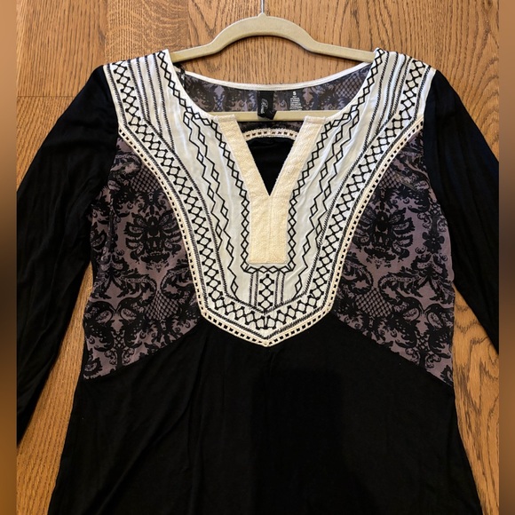 Buckle quarter sleeve shirt with lots of details size S - Picture 2 of 8